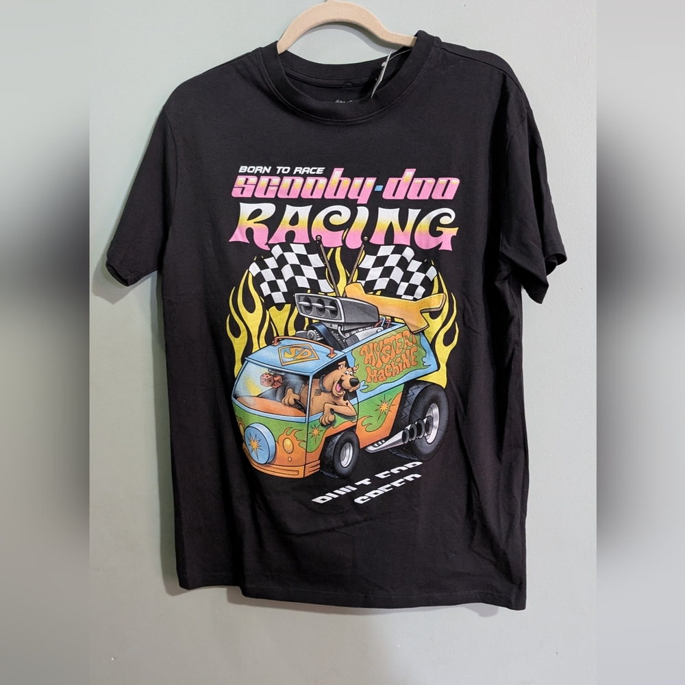 NEW! Scooby-Doo Racing Tshirt XS/S * Q19
